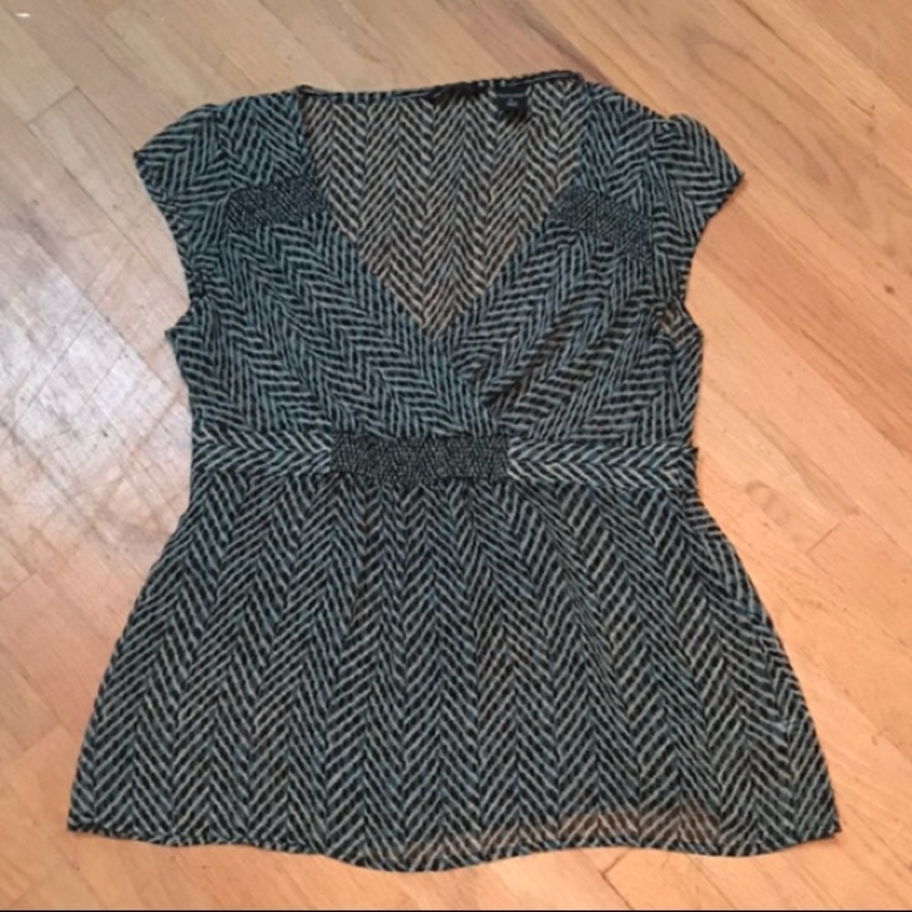 Ny and co sheer teal white black short sleeve top